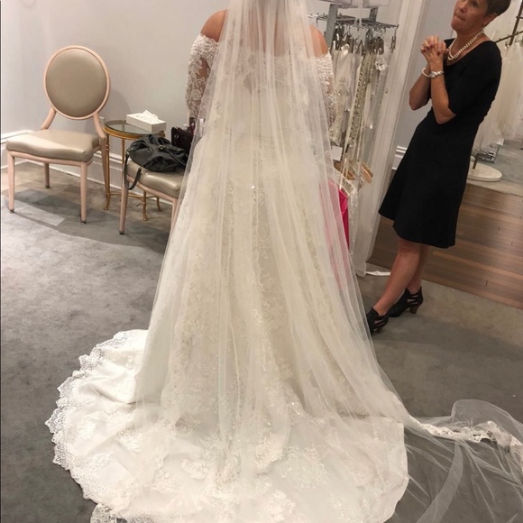 David's Bridal Dresses & Skirts - Long sleeve wedding dress